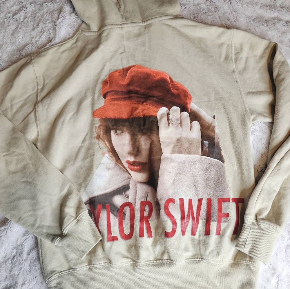 Taylor swift hoodie
